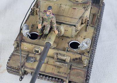 1/35 Built Tiger I Early with crew Operation Citadel 1943
